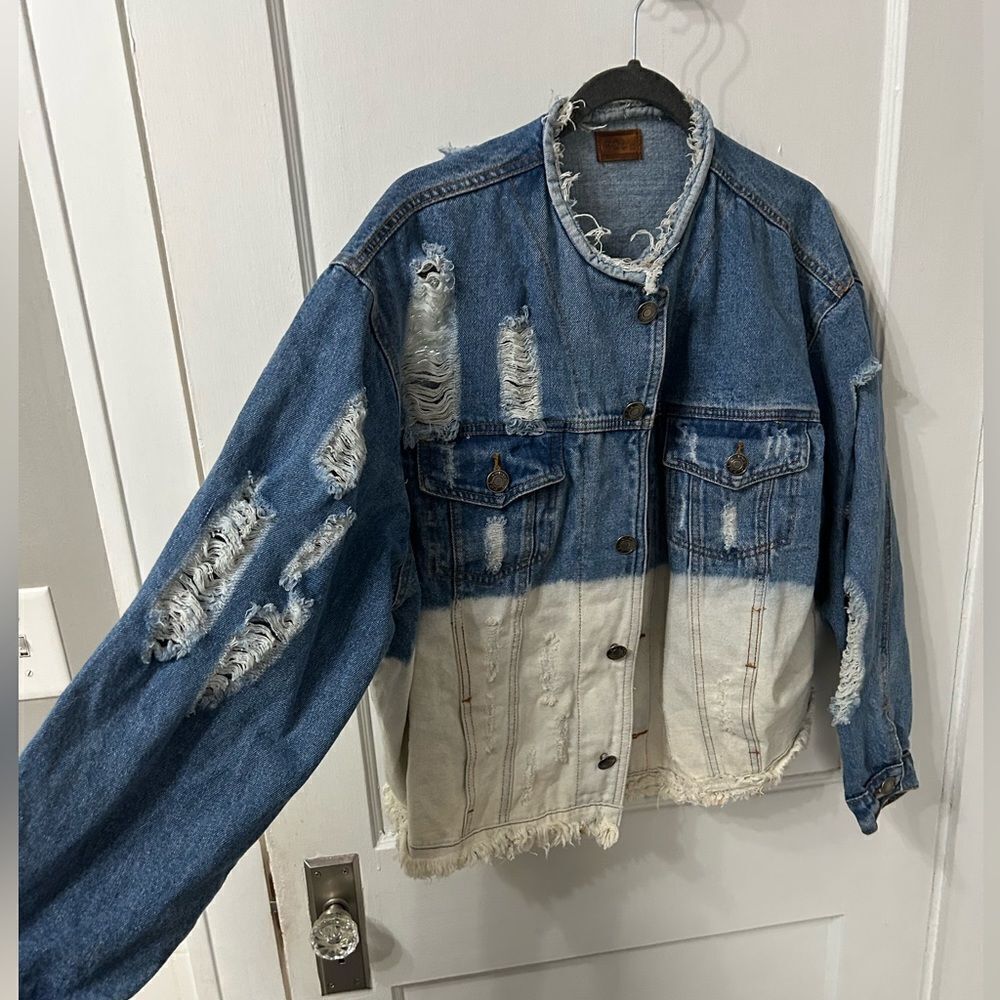 POL Frayed Denim Jacket - Picture 2 of 7